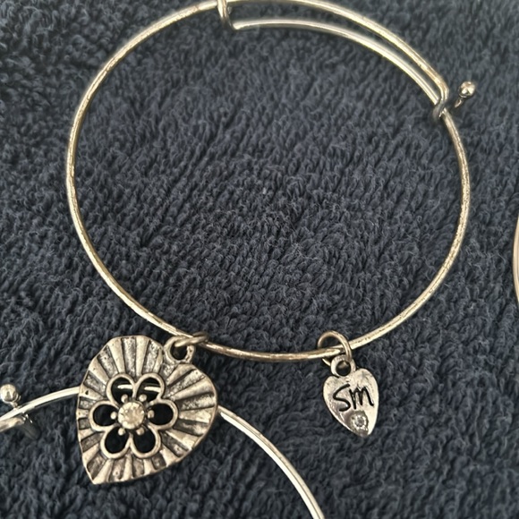 Miscellaneous bracelets - Picture 5 of 7